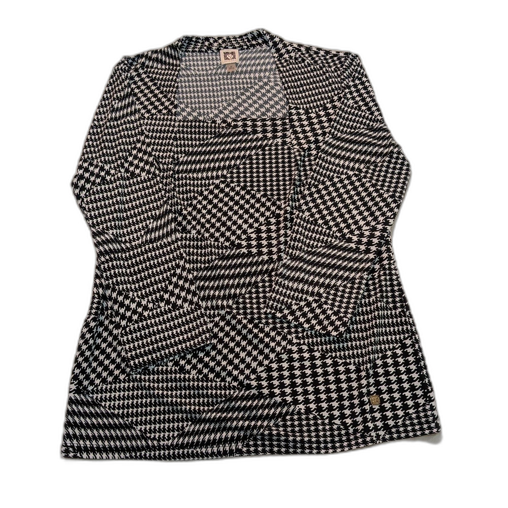 Anne Klein Blouse Square Neck Pleated Detail Black & white pattern sz med 3/4slv